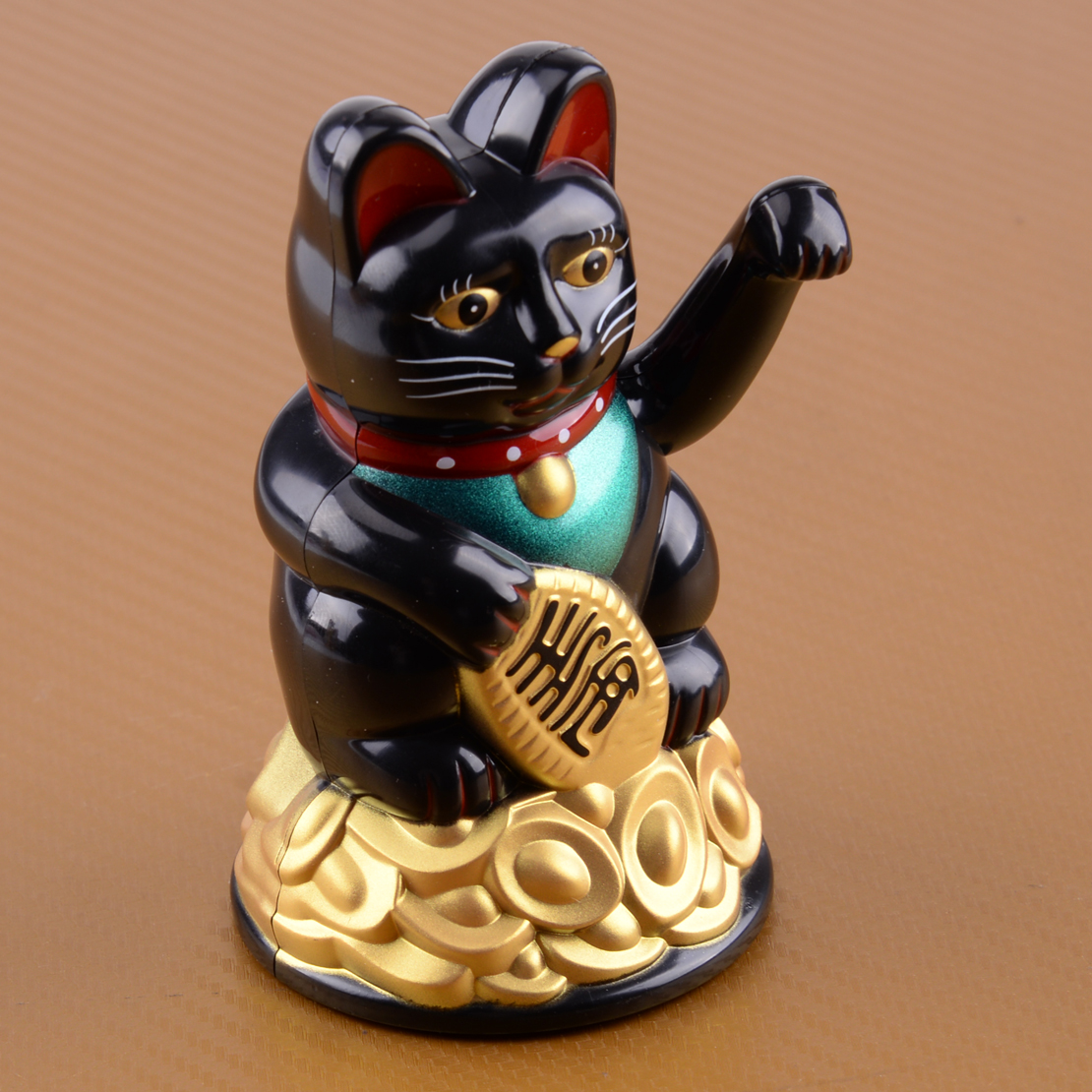 black fortune cat