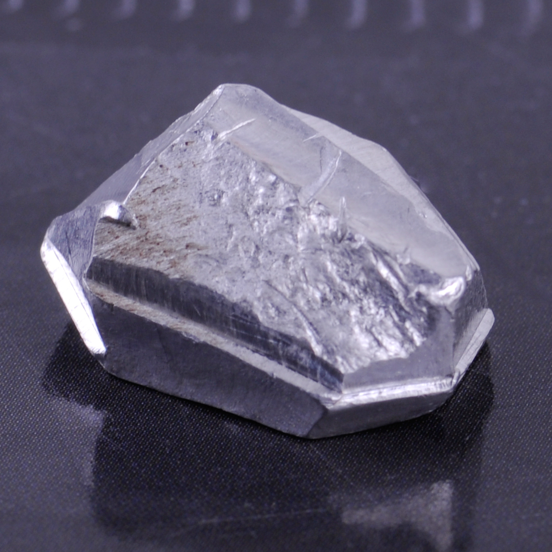 Серебряное олово. Индий / Indium (in). Алюминиевый слиток. Германий самородок. Palladium Ingot.